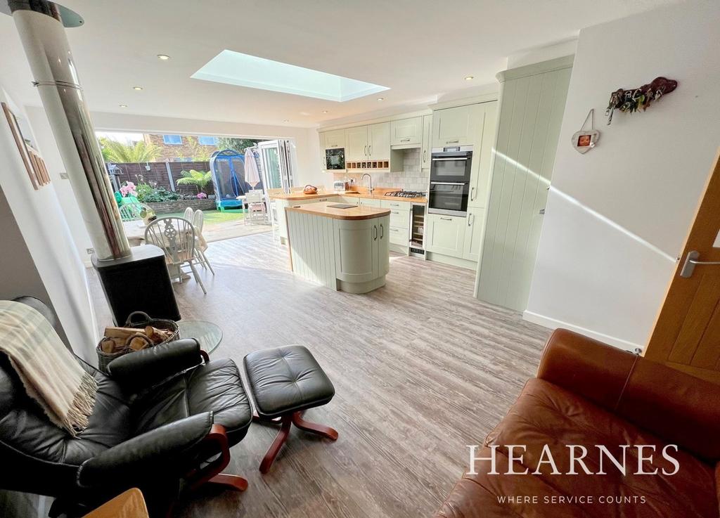 Farnham Road, Branksome, Poole, BH12 3 bed semidetached house for sale