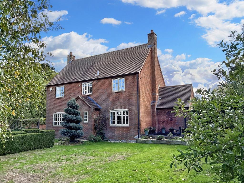 Rotten Row, Wanborough, Swindon, SN4 4 bed detached house for sale £