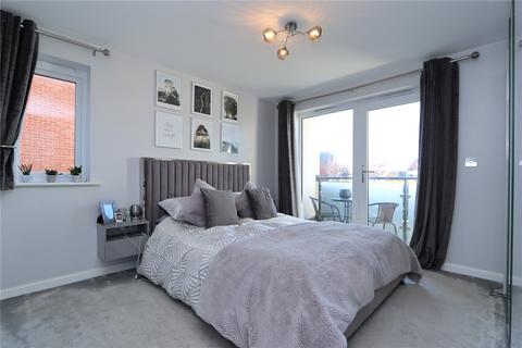 2 bedroom apartment for sale - Vespasian Road, Fairfields, Milton Keynes, Buckinghamshire, MK11