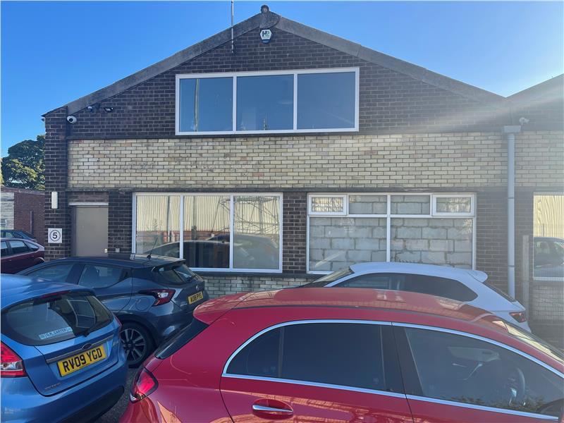 Unit 5a, Vulcan Road, Norwich, Norfolk, NR6 6AQ Warehouse £2,333 pcm