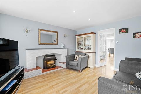 8 Cox Close, Bidford On Avon, Alcester, B50 4EF