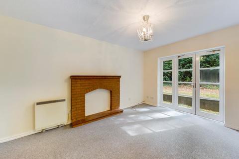 1 bedroom apartment for sale - Eton Close, Weedon