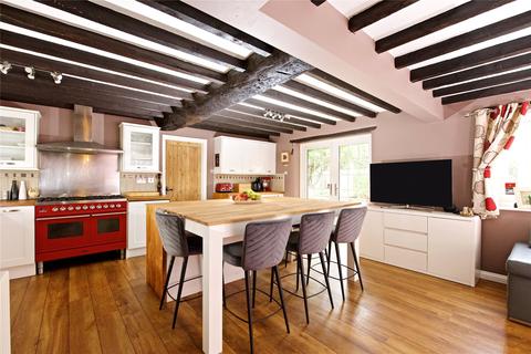 76 Butts Road, Raunds, Wellingborough, NN9 6JG