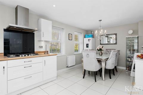 12 Ross Crescent, Inkberrow, Worcester, WR7 4FG