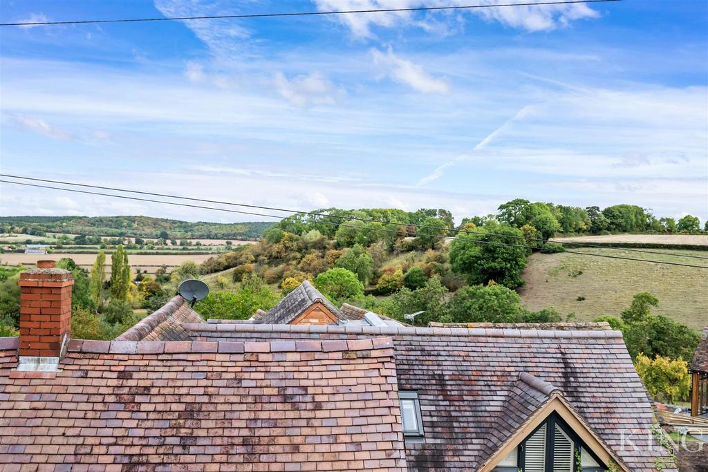 Ardens Grafton, Alcester 1 bed cottage £250,000