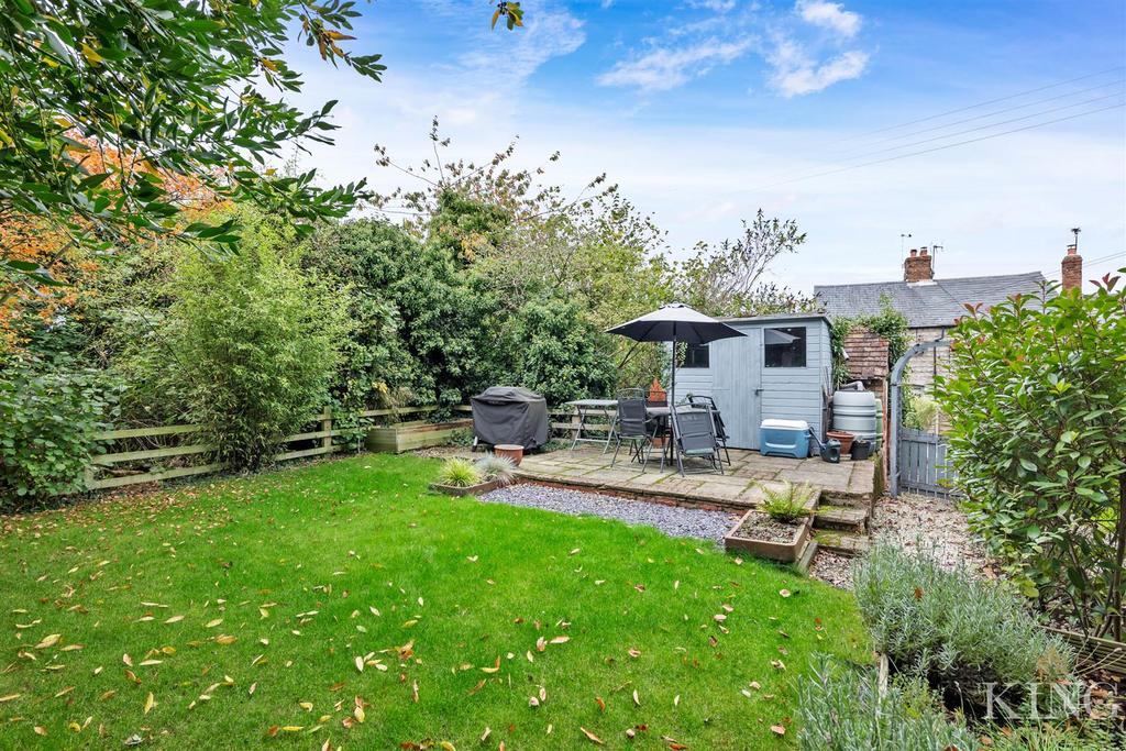Ardens Grafton, Alcester 1 bed cottage £250,000