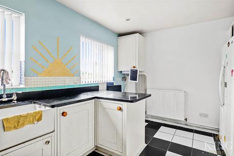 4 Bramley Way, Bidford On Avon, Alcester, B50 4QG