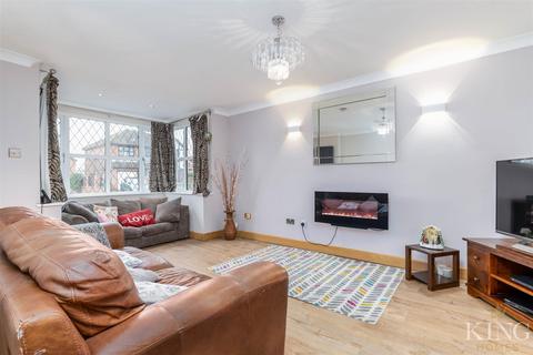 8 Dugdale Avenue, Bidford On Avon, Alcester, B50 4QE