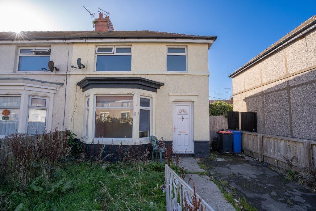 Whinfield Avenue, Fleetwood... 3 bed semidetached house £80,000