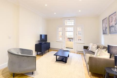 3 bedroom apartment to rent, Flat 15 Kings Court Hamlet Gardens,London