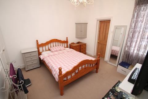 2 bedroom terraced house to rent - Matlock Street, Eccles, M30