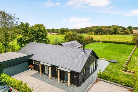 3, Hutton Meadow North Drive, Hutton, Brentwood, CM13 1SH