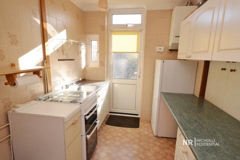 15 Mansfield Road, Chessington, KT9 2PJ