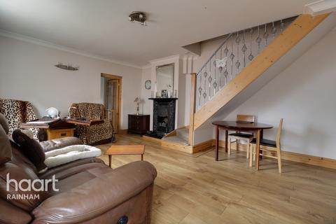 9 Betterton Road, Rainham, RM13 8NA