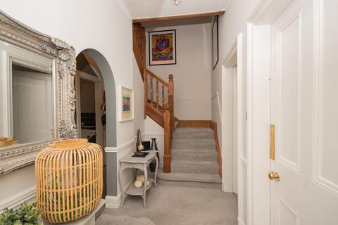 Tobarfuar Heathcote Road, Crieff, PH7 4BE
