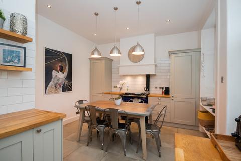 Tobarfuar Heathcote Road, Crieff, PH7 4BE