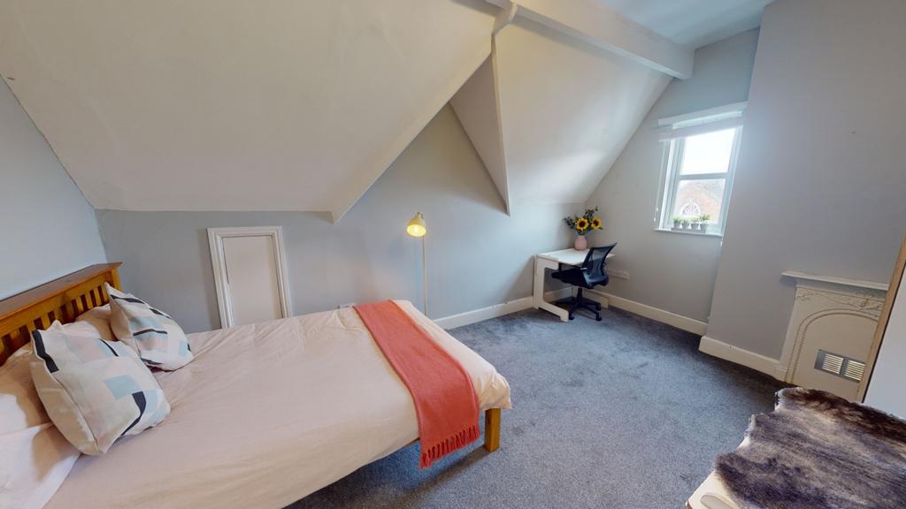 3 All Saints rm 8