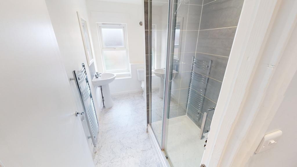 10 Tennyson Bath 2