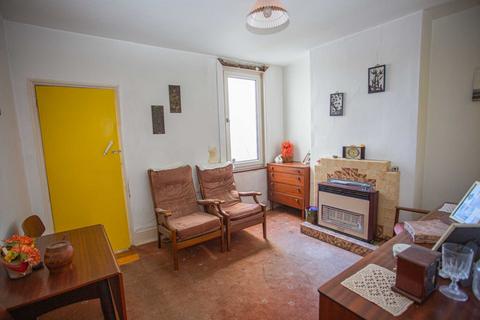 214 Upper Luton Road, Chatham, ME5 7BJ
