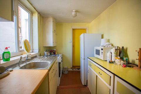 214 Upper Luton Road, Chatham, ME5 7BJ