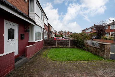 3 bedroom semi-detached house to rent, Charlbury Avenue, Prestwich