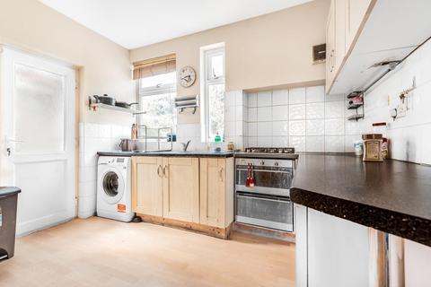 203 Tolworth Rise North, Surbiton, KT5 9ET