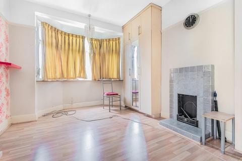 203 Tolworth Rise North, Surbiton, KT5 9ET