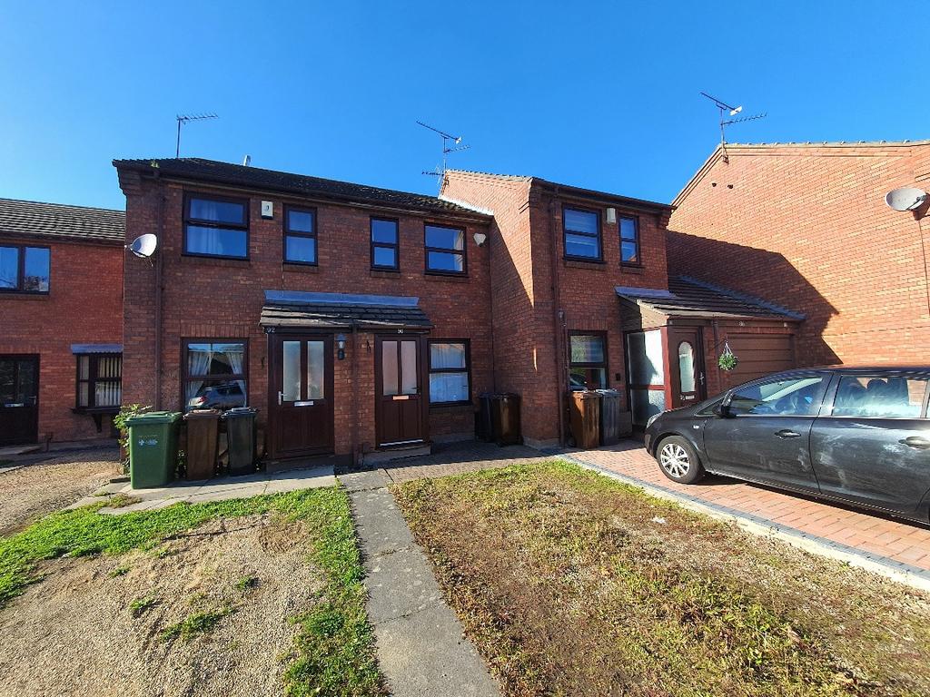St. Catherines Grove, Lincoln... 2 bed terraced house £650 pcm (£150 pw)