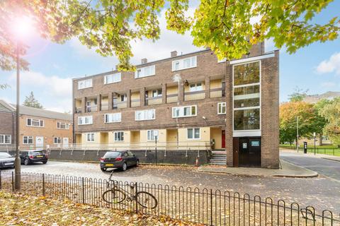 40 Fownes Street, London, SW11 2TJ