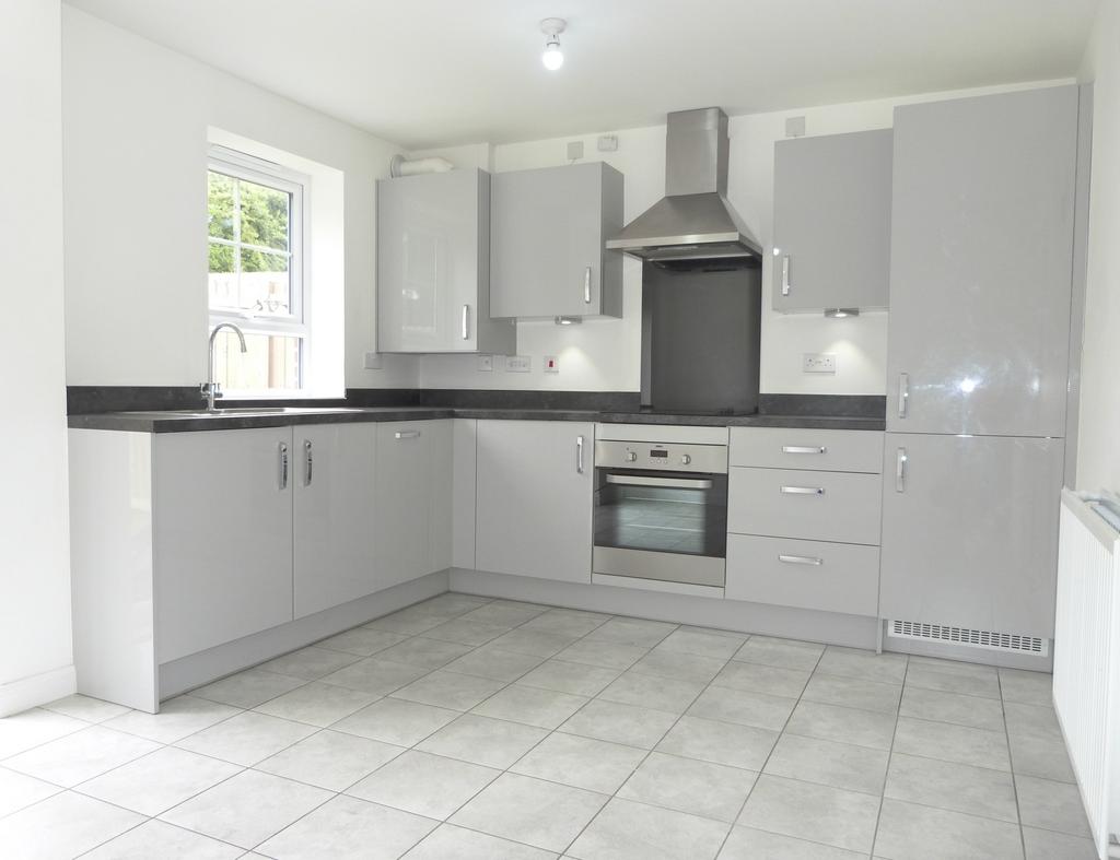 Hereford Way, Boroughbridge, YO51 3 bed end of terrace house to rent