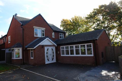 6 bedroom detached house for sale - Low Vale Drive, Oldham