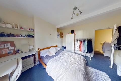 undefined, Flat 1, 7 Alpha Terrace, NG1 4EP