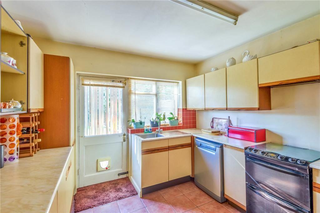 Charnwood Road, ., Uxbridge, ., UB10 0HX 3 bed semidetached house £600,000