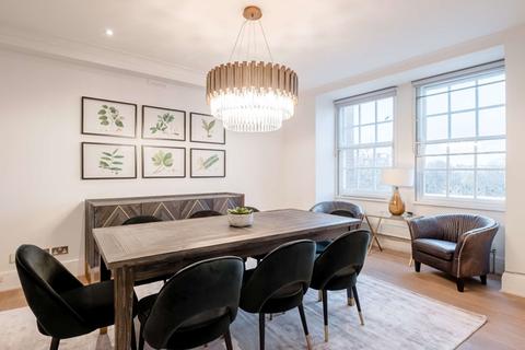 4 bedroom flat to rent - Park Road, London, NW8