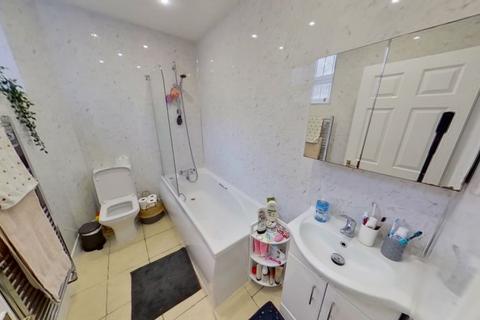 undefined, Flat A, 46 Addison Street