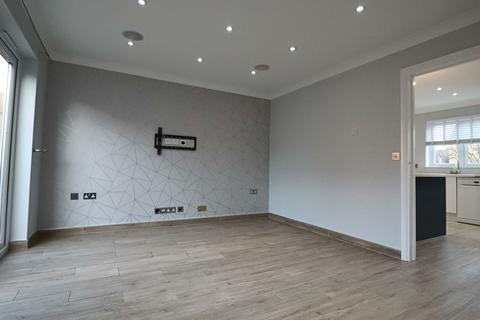 undefined, Maple Way, CM6