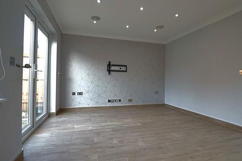 undefined, Maple Way, CM6