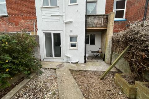 1 bedroom maisonette to rent, Newcomen Road, Sandown, Isle Of Wight, PO36