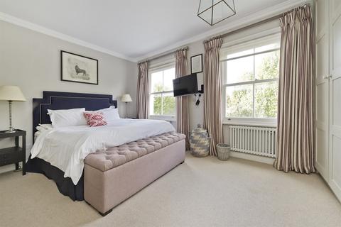 2 bedroom maisonette for sale - Cornwall Crescent, London, W11