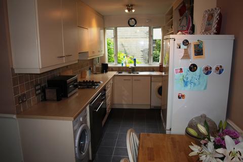 3 bedroom flat to rent - Cameron Close, Warley CM14