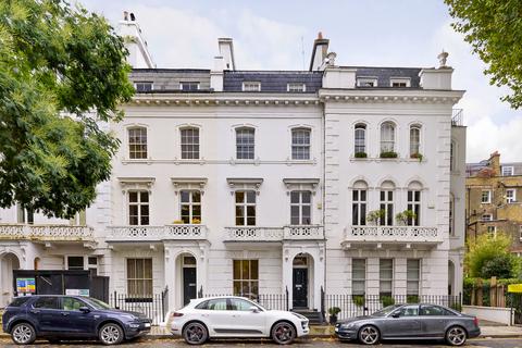 8 Hereford Square, London, SW7 4TT