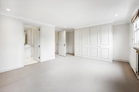 8 Hereford Square, London, SW7 4TT
