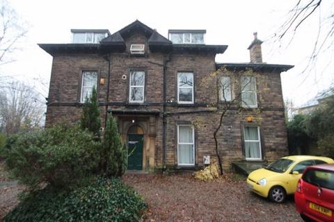 12 bedroom house to rent, Grosvenor Road, Leeds
