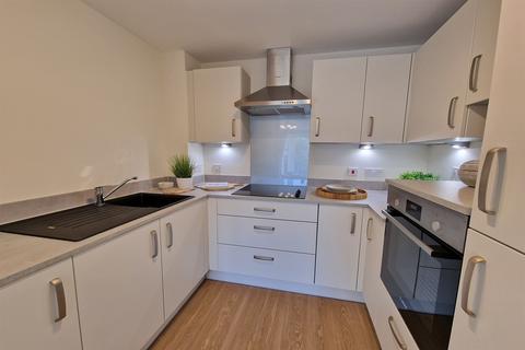 1 bedroom flat for sale, Bridport