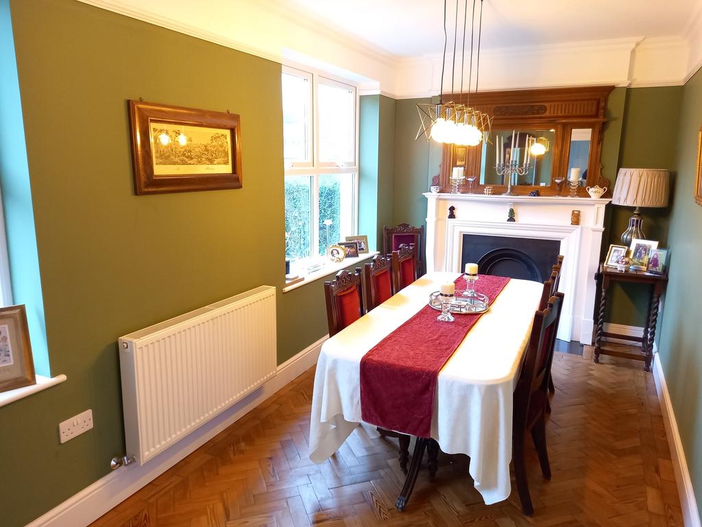 Penrhos Road, Bangor LL57 4 bed semidetached house for sale £425,000