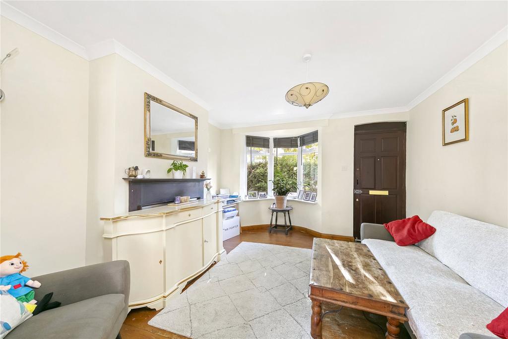 Lower Mortlake Road, Richmond, TW9 2 bed terraced house £2,250 pcm (£519 pw)