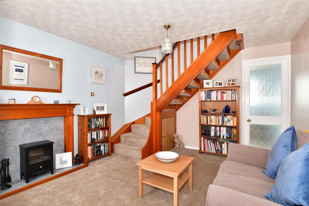 Dene Holm Road, Northfleet... 2 bed semidetached house £325,000