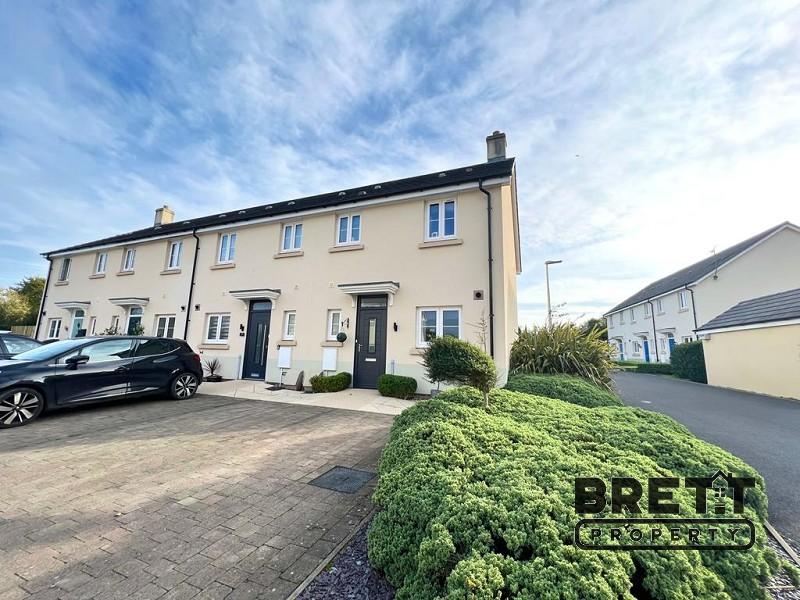 Honeyhill Grove, Lamphey, Pembroke... 3 bed end of terrace house £210,000