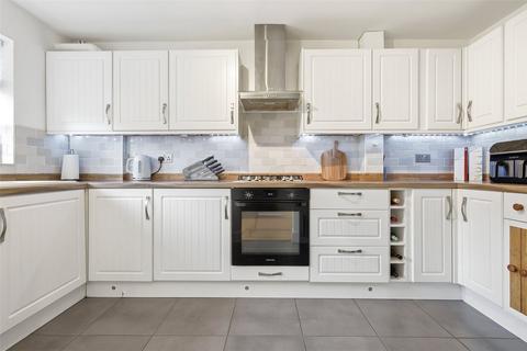 undefined, Fraser Close, Laindon, Essex, SS15