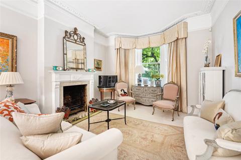 25 Rosenau Crescent, London, SW11 4RY